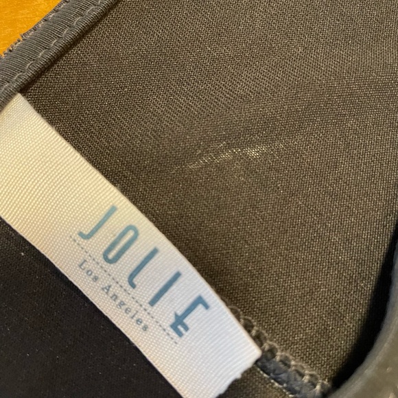 Jolie Los Angeles Bell Sleeve Top - Picture 4 of 7